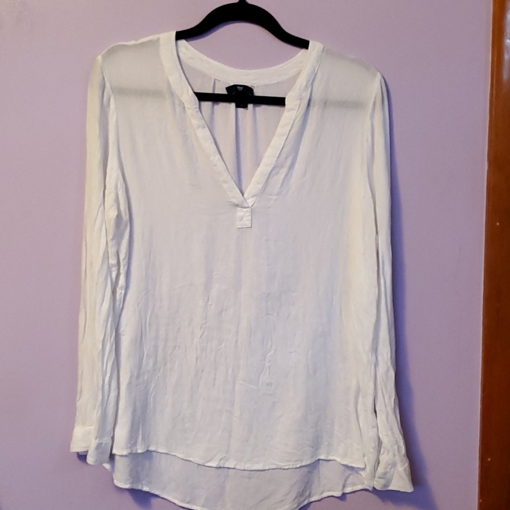Gap Sheer White top Size M Medium